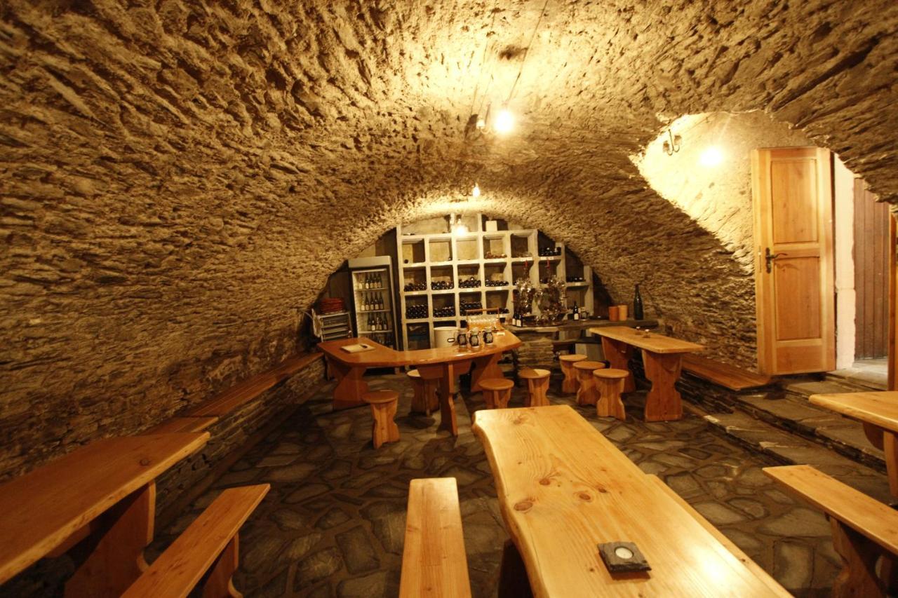 Hotel Und Weingut Karlsmuehle Mertesdorf Luaran gambar