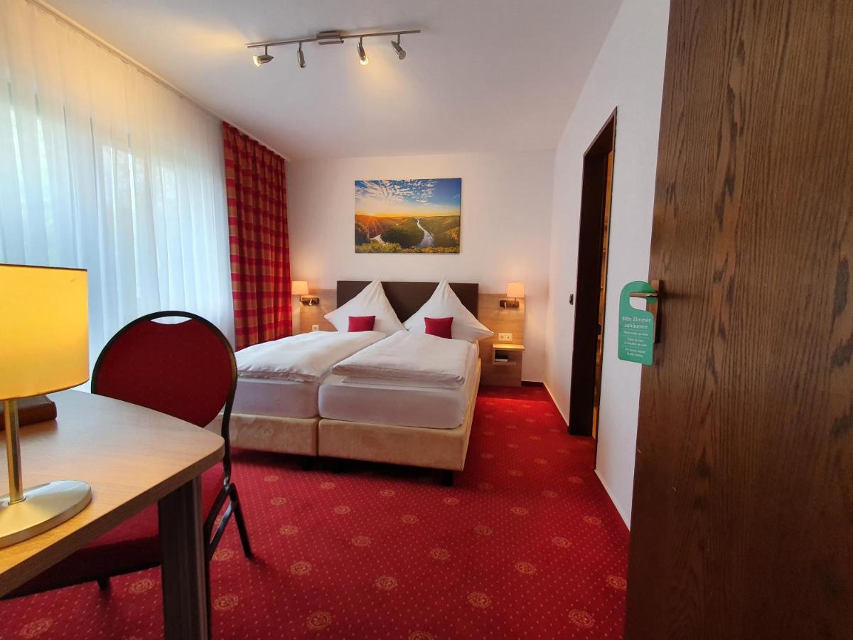 Hotel Und Weingut Karlsmuehle Mertesdorf Luaran gambar