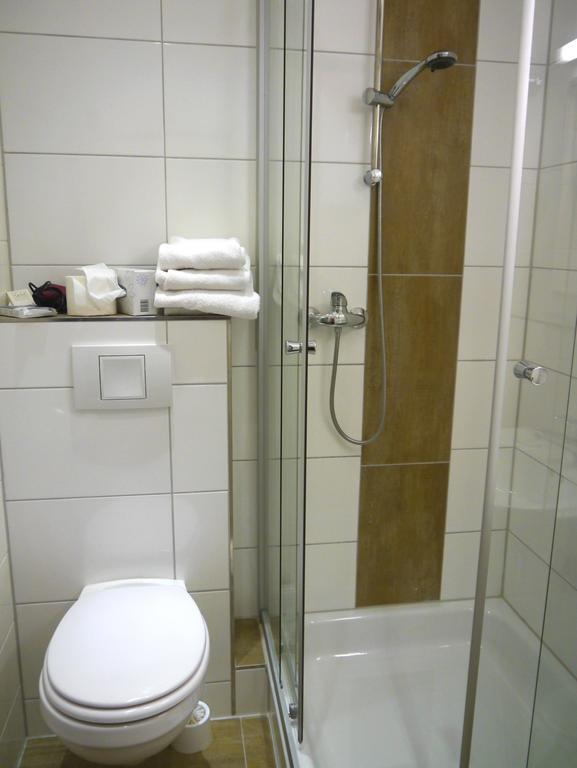 Hotel Und Weingut Karlsmuehle Mertesdorf Luaran gambar